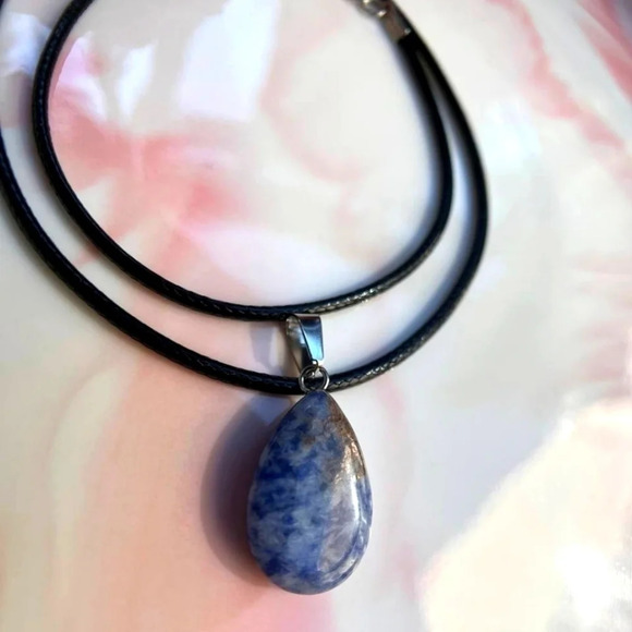Natural Stone Pendant Necklace - Picture 2 of 2